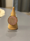 Bague en pierre ronde