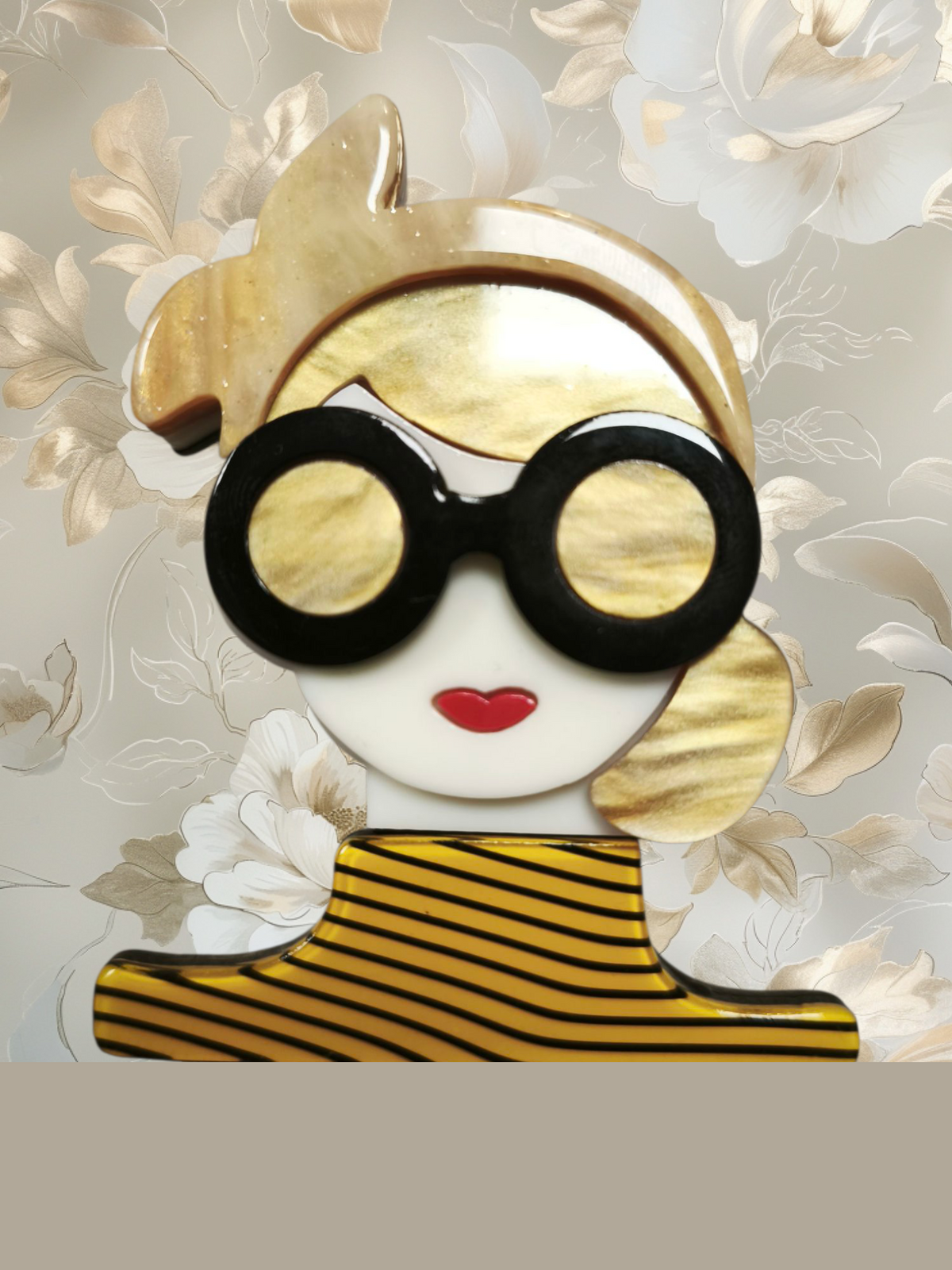 Broche Nénette
