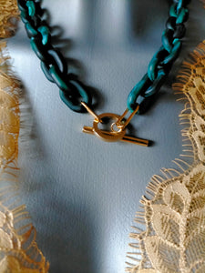 Collier maille résine